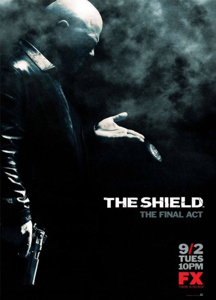 The Shield, Al Margen De La Ley